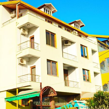Hotel Gjeli 费里 外观 照片