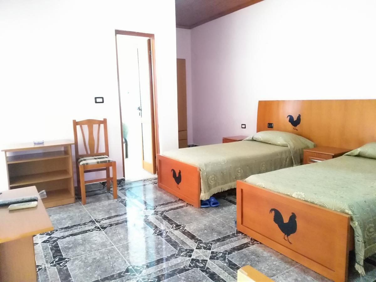 Hotel Gjeli 费里 外观 照片