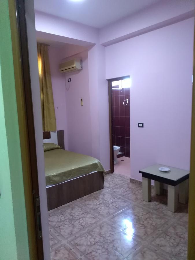Hotel Gjeli 费里 外观 照片
