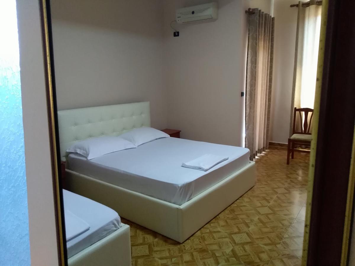 Hotel Gjeli 费里 外观 照片