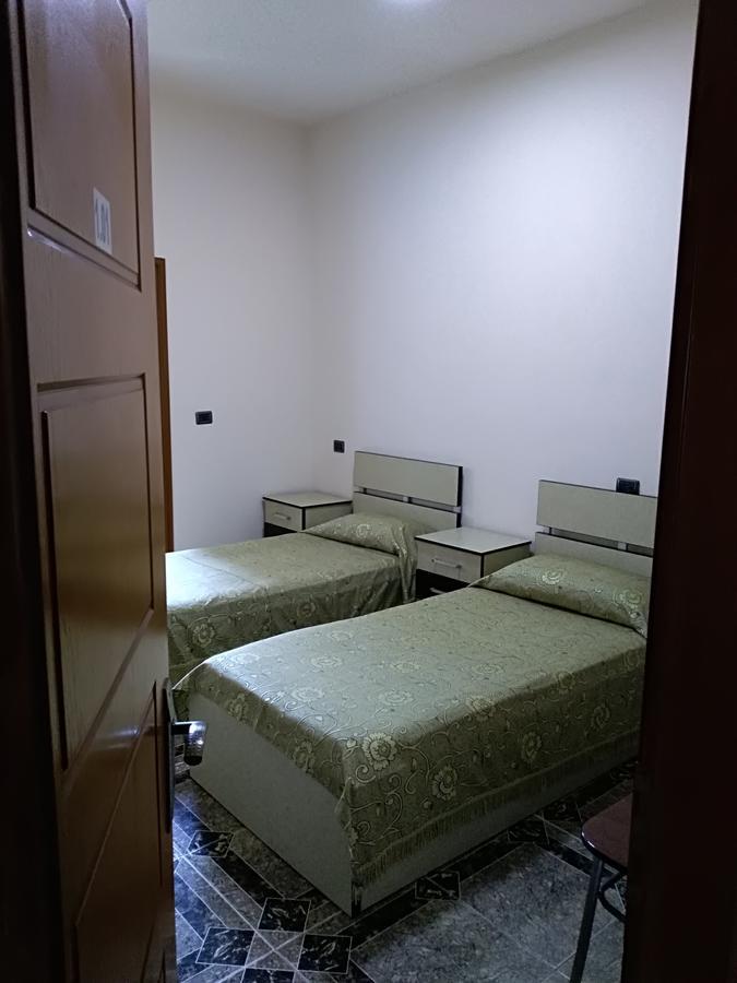 Hotel Gjeli 费里 外观 照片