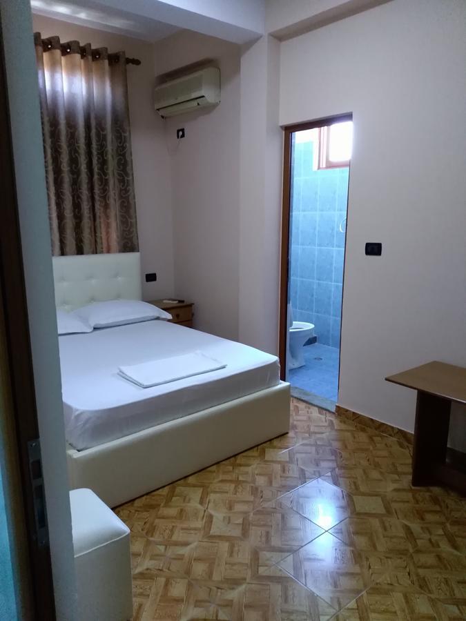 Hotel Gjeli 费里 外观 照片